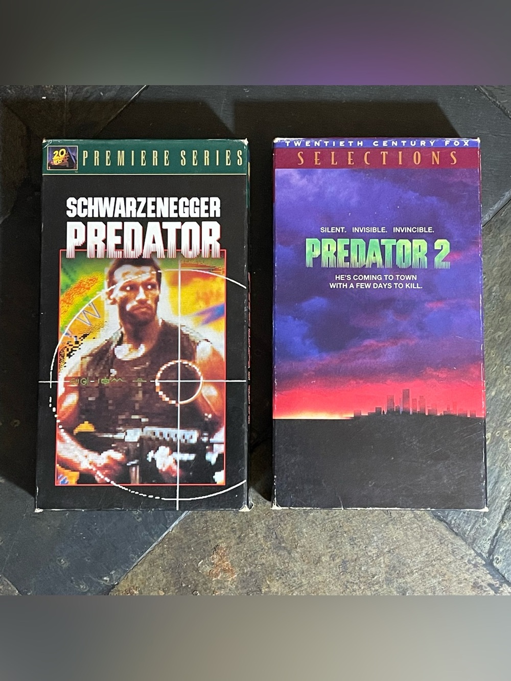 Predator 1 & Predator 2 VHS Tapes Lot Of 2 Arnold Schwarzenegger Sci Fi Alien